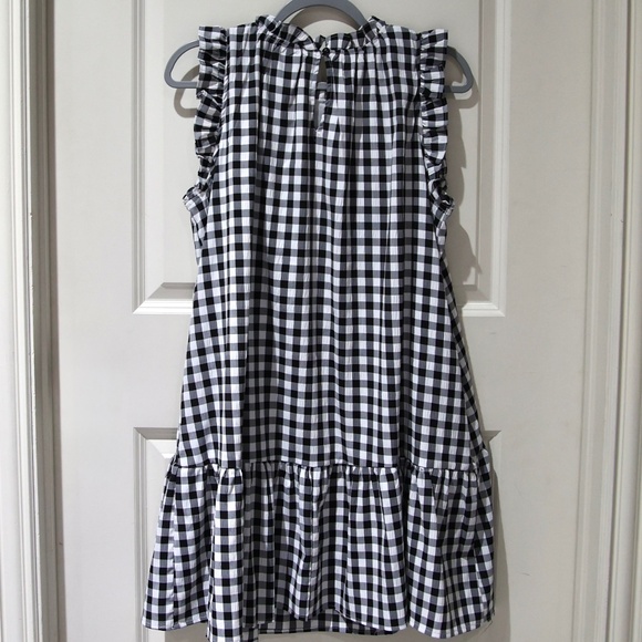 &Merci Black/White Check Sleeveless Dress - Picture 2 of 3